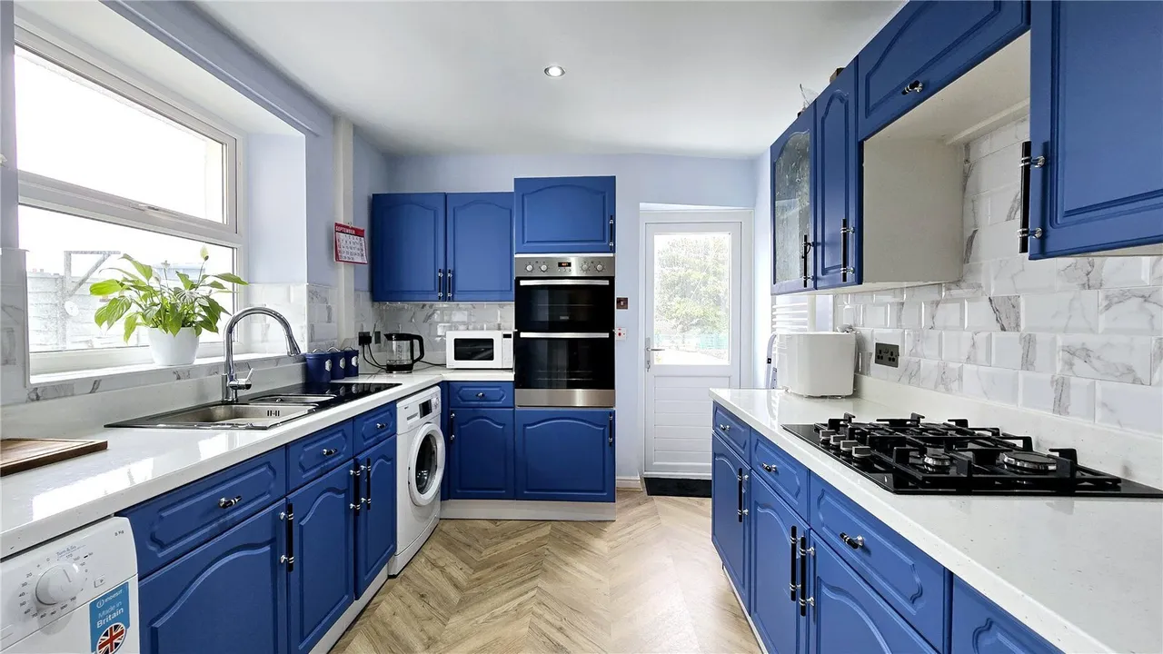 Rhos Y Gaer Avenue, Holyhead, LL65, photo 2