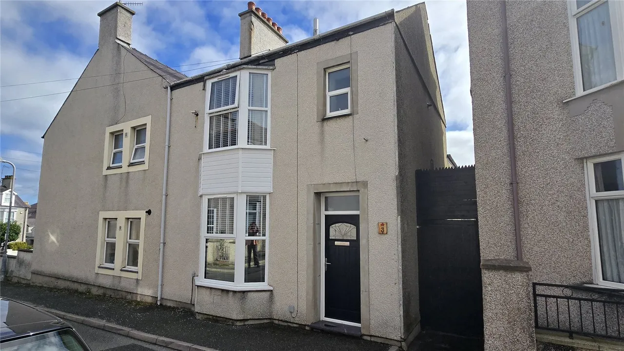 3 bed house for sale, Rhos Y Gaer Avenue, Holyhead, LL65