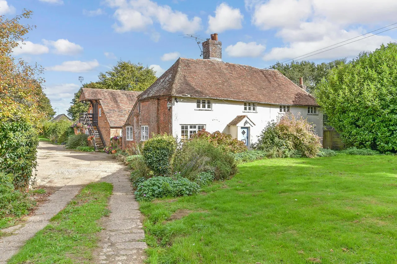 7 bed house for sale, Stelling Minnis, Canterbury, CT4