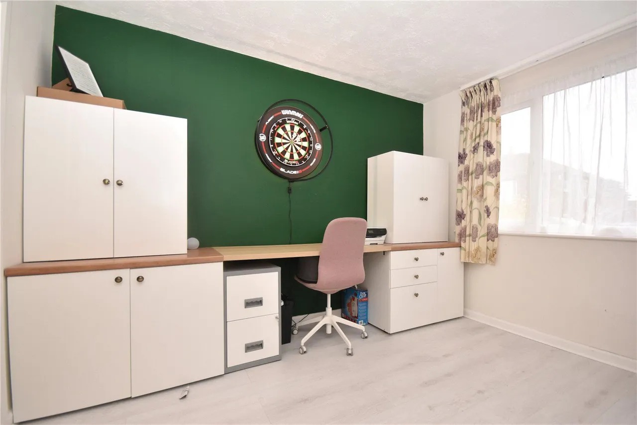 Lowther Grove, Garforth, LS25, photo 7