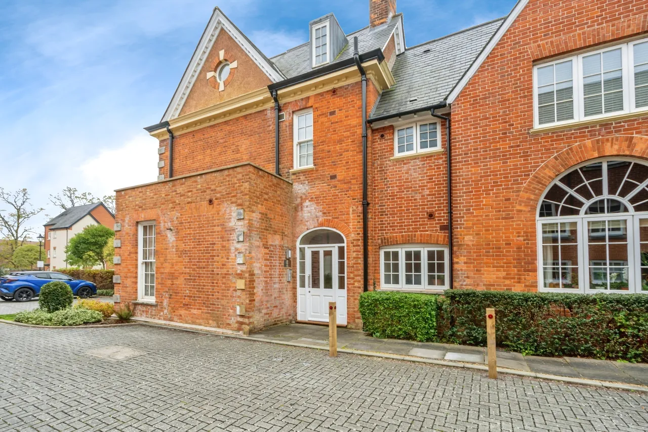 Penny Acre, Chichester, PO19, photo 2