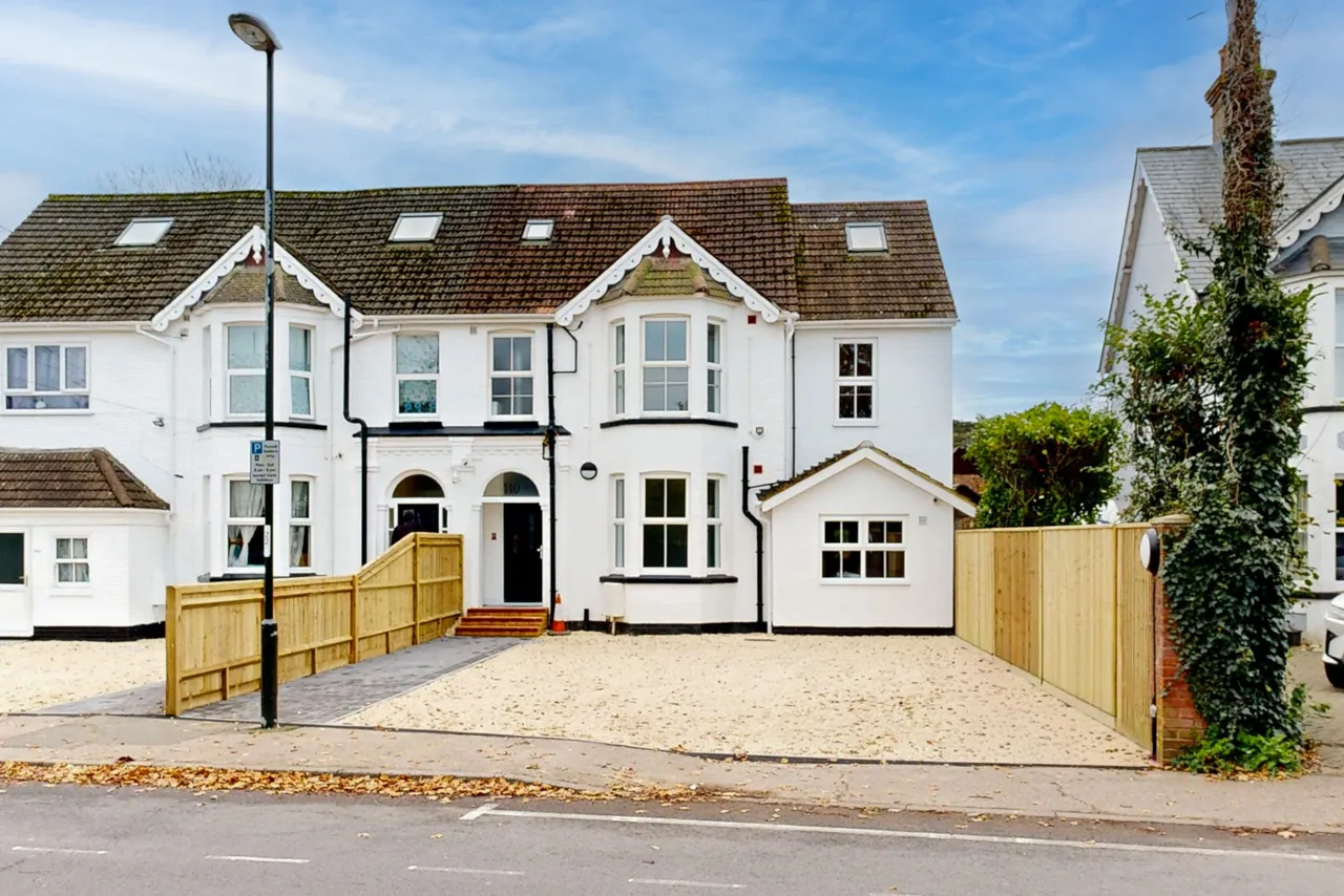 Ifield Road, Crawley, RH11, photo 7