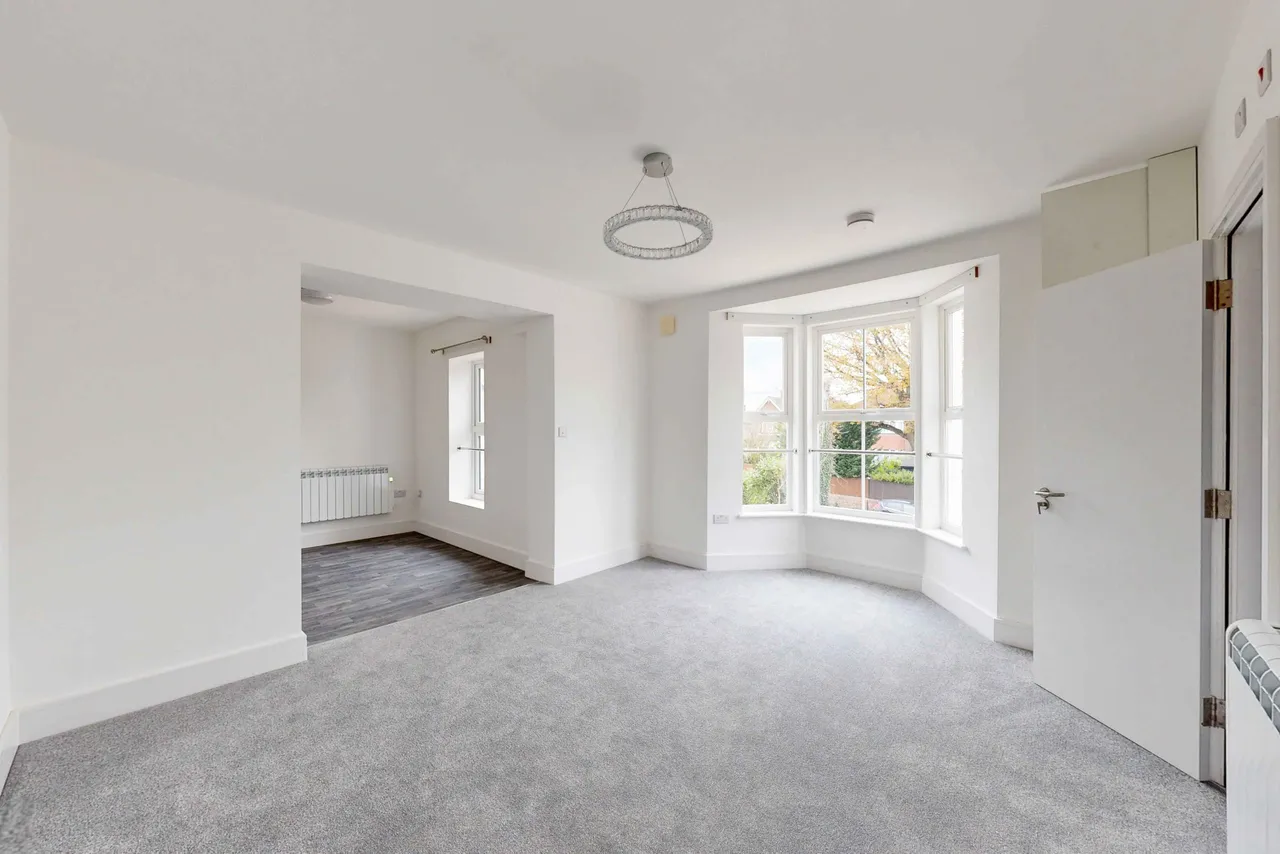 Ifield Road, Crawley, RH11, photo 6