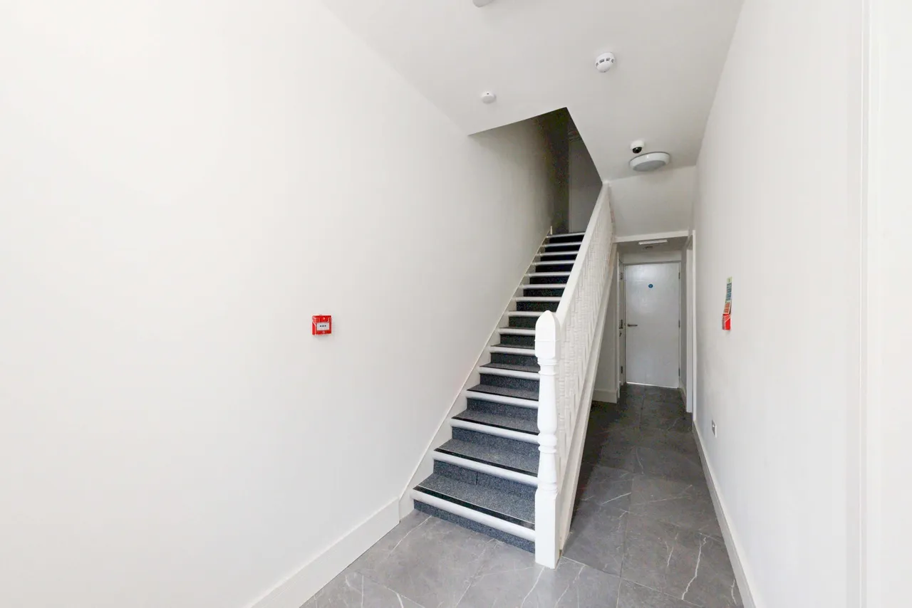Ifield Road, Crawley, RH11, photo 9