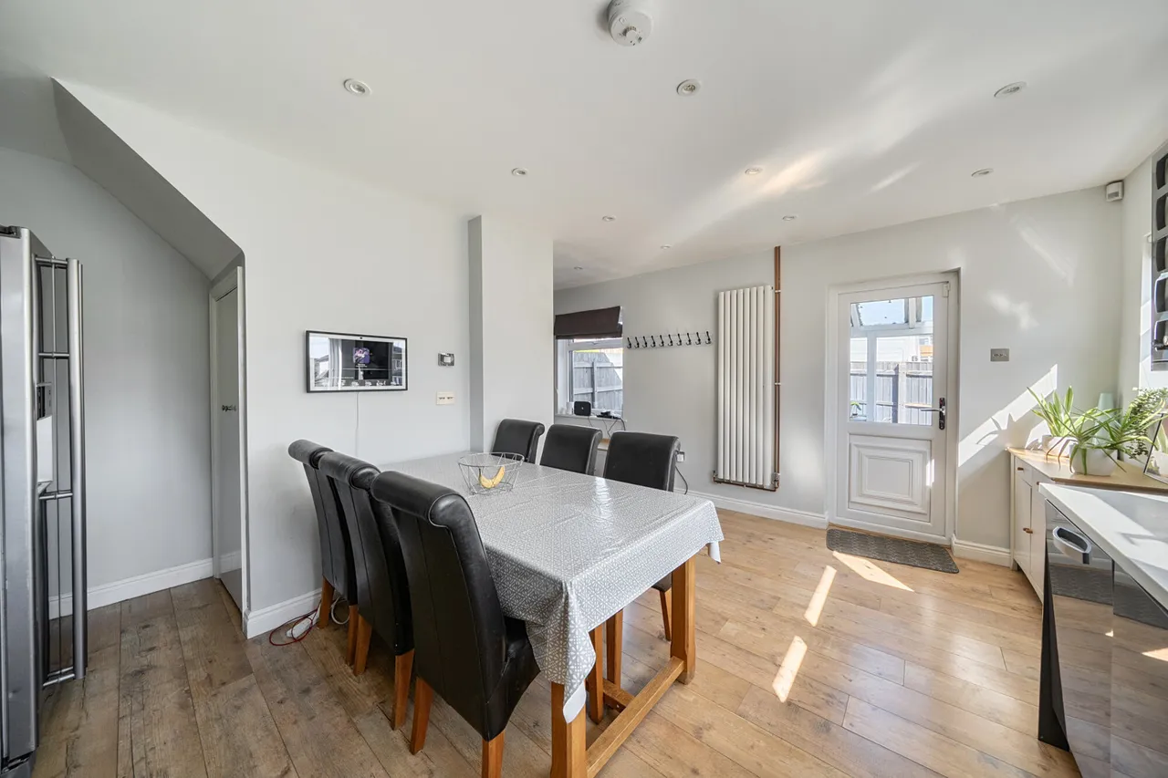 Maxwell Close, Mill End, WD3, photo 6