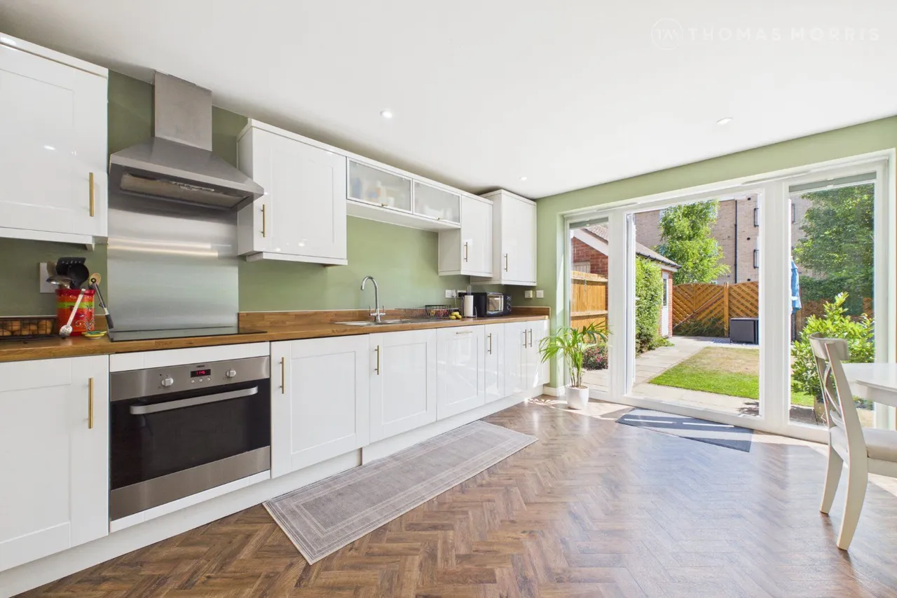 Daffodil Close, Eynesbury, PE19, photo 3