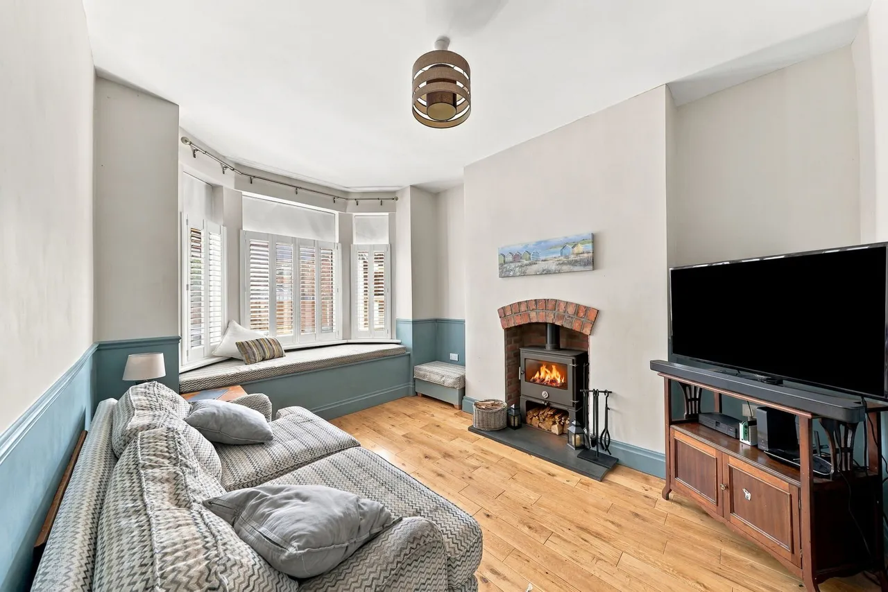Moorfield Grove, Sale, M33, photo 3