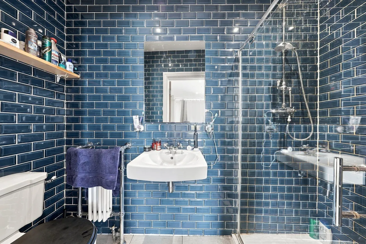 Moorfield Grove, Sale, M33, photo 12