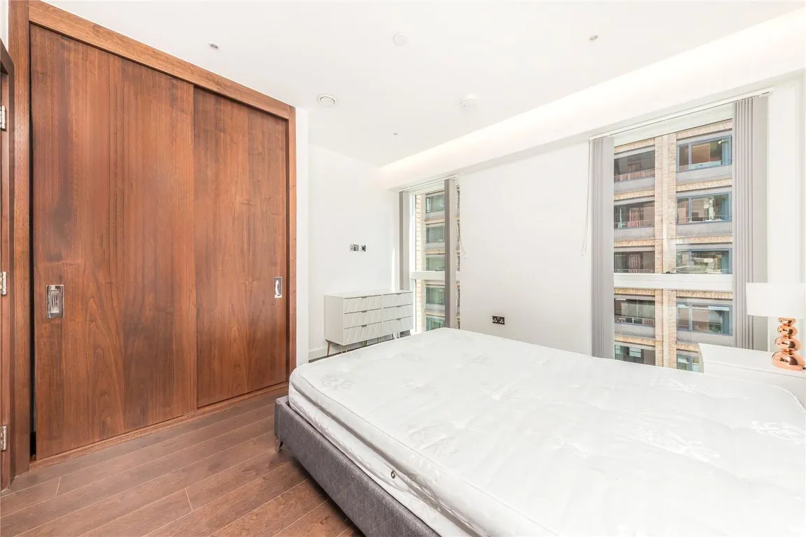 Malthouse Road, London, photo 7