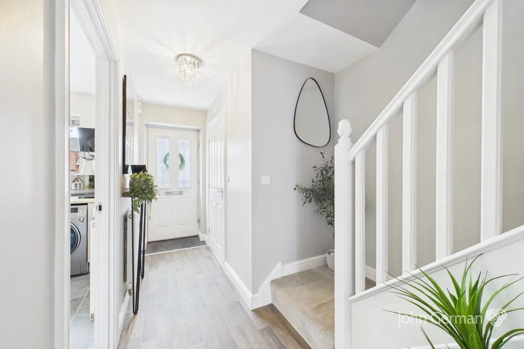 Tulip Road, Tutbury, photo 10
