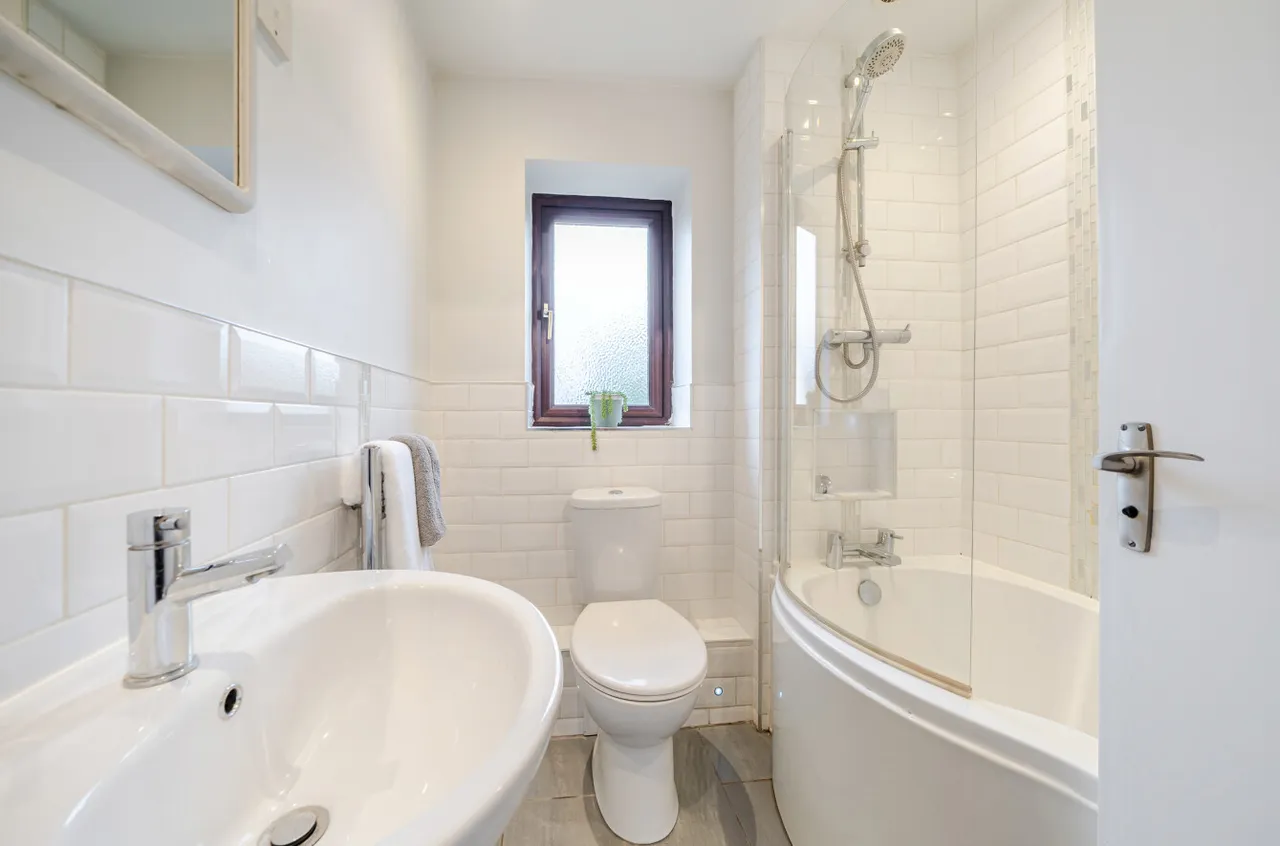 Kings Meadow Close, Wetherby, LS22, photo 11