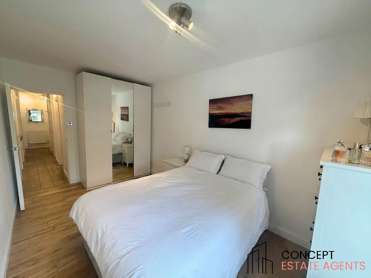 26 Morden Road, London, SW19, photo 5