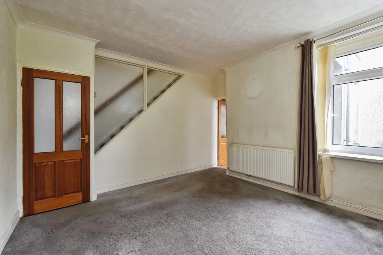 Heol Y Parc, Cefneithin, SA14, photo 6