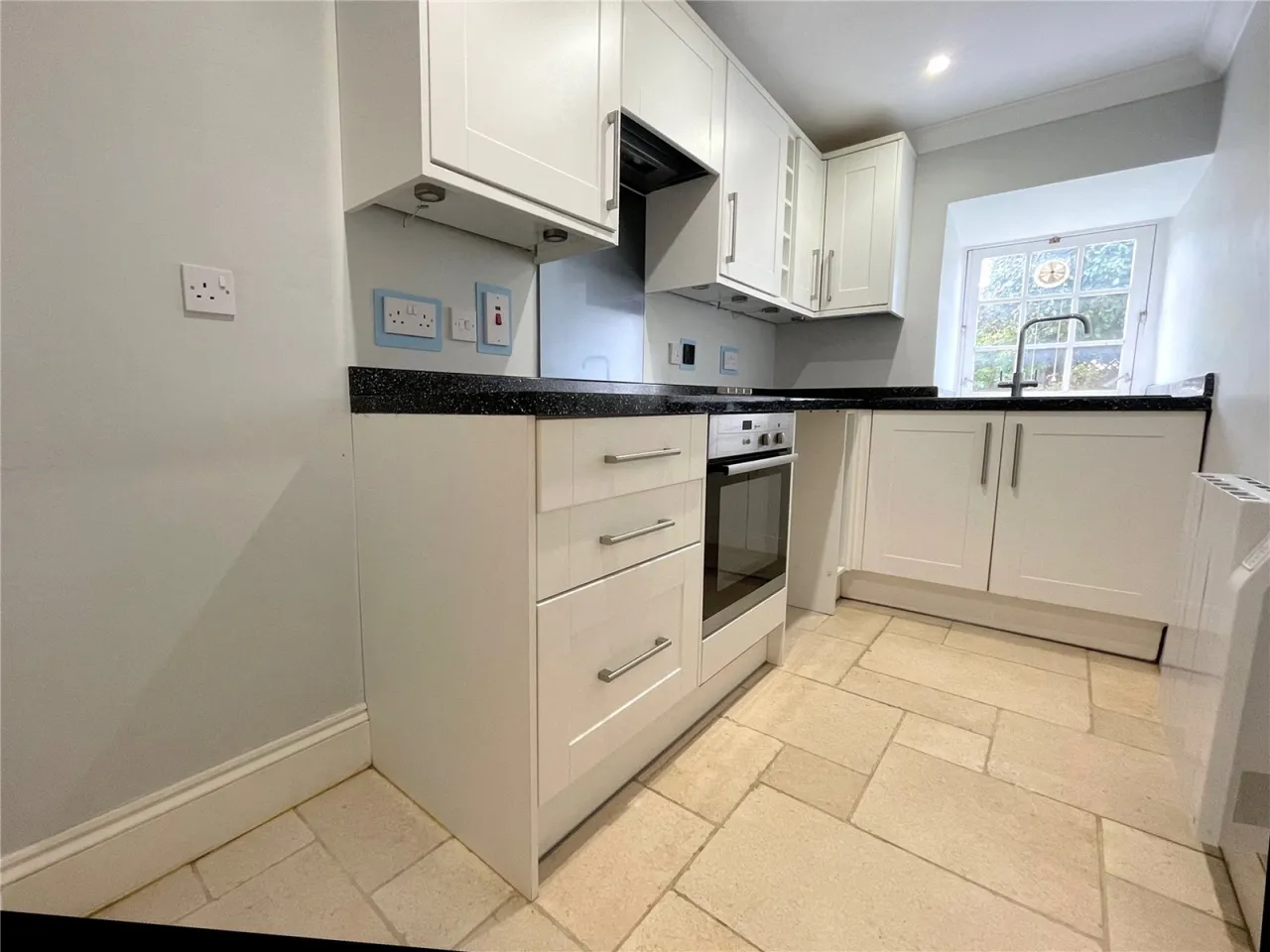 London Road, Cirencester, GL7, photo 9