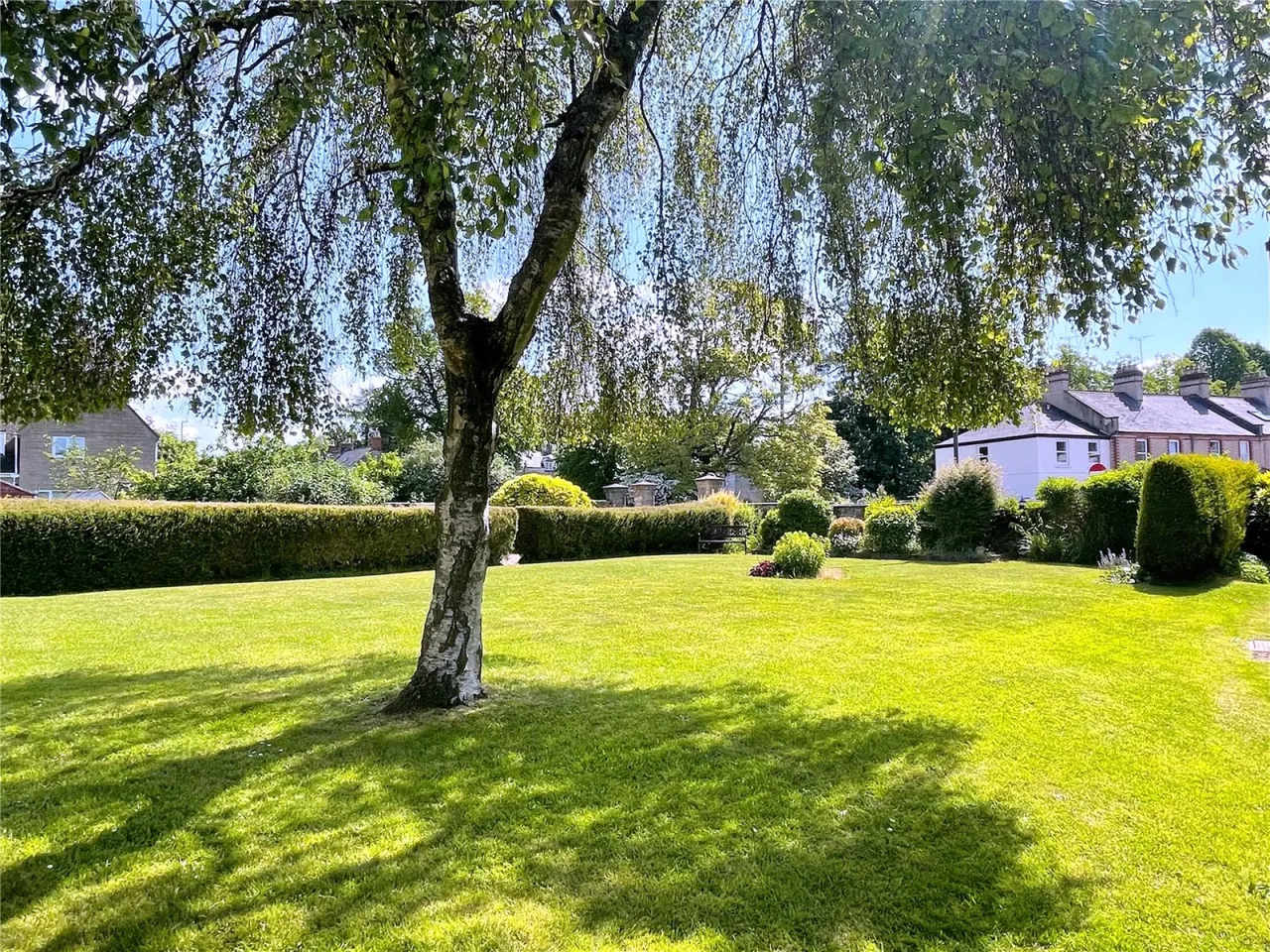 London Road, Cirencester, GL7, photo 24