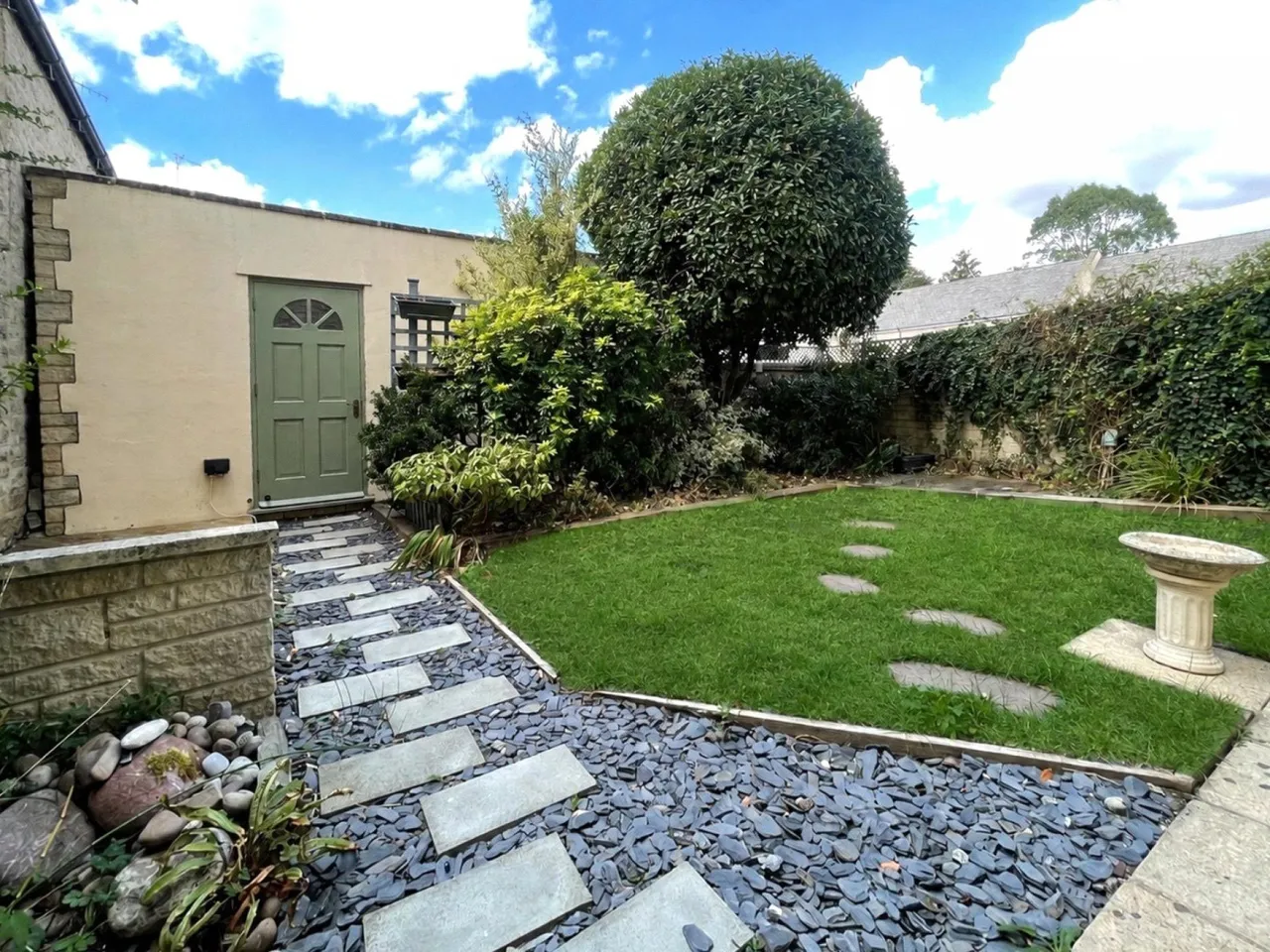 London Road, Cirencester, GL7, photo 4