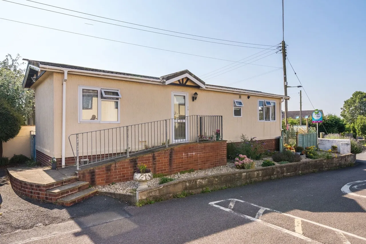 Dune View Mobile Home Park, Braunton, EX33, photo 19