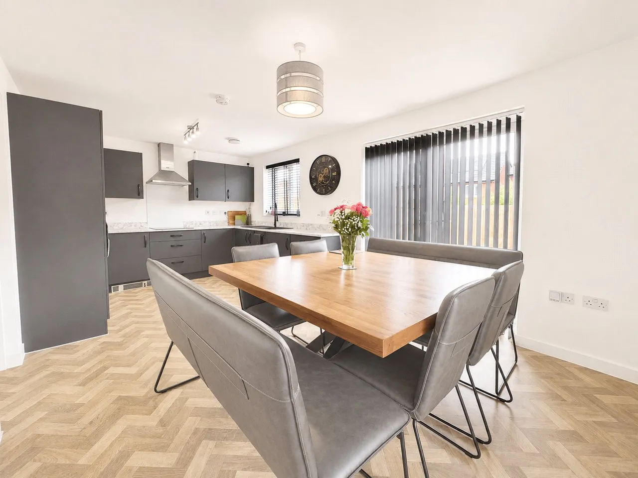 Fields Avenue, Halewood, L26, photo 4
