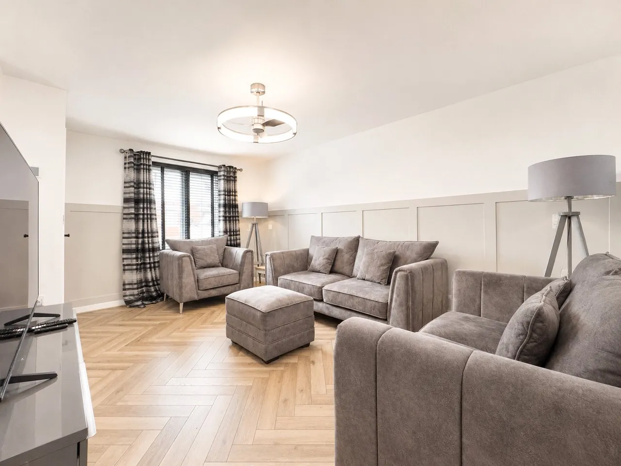 Fields Avenue, Halewood, L26, photo 5