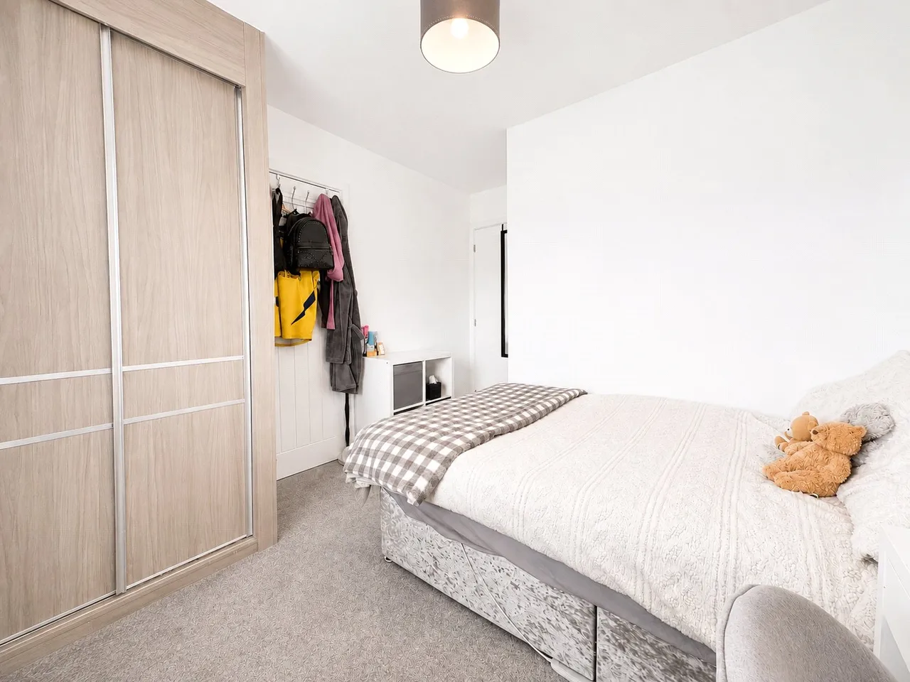 Fields Avenue, Halewood, L26, photo 15