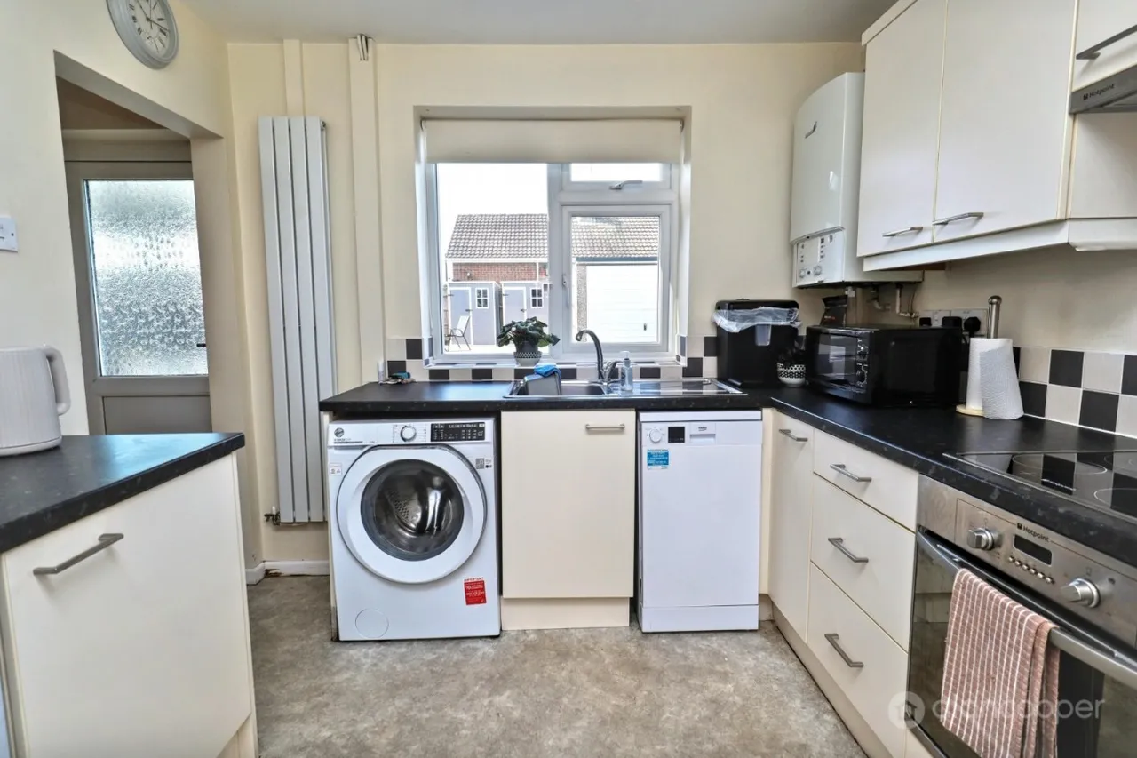 Oldbury Road, Hartshill, CV10, photo 8