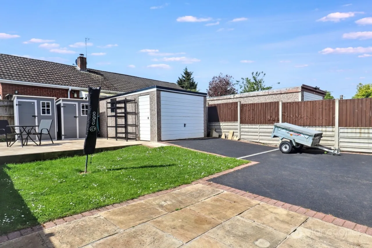 Oldbury Road, Hartshill, CV10, photo 19