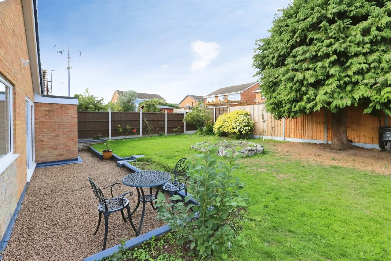 Oak Apple Close, Stourport-On-Severn, DY13, photo 8