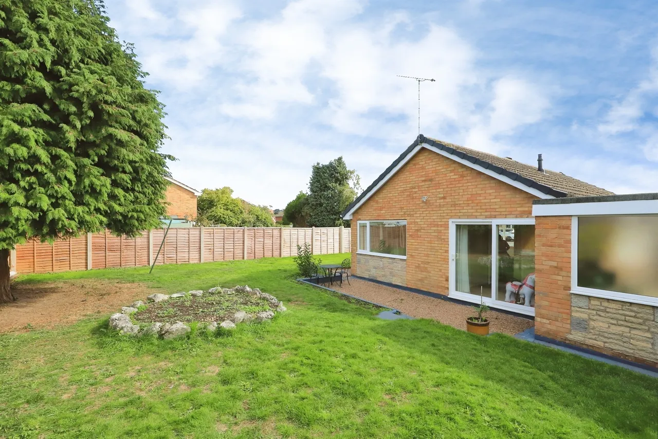 Oak Apple Close, Stourport-On-Severn, DY13, photo 9