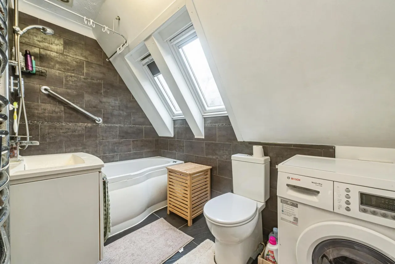 Haywood Court, Reading, RG1, photo 9