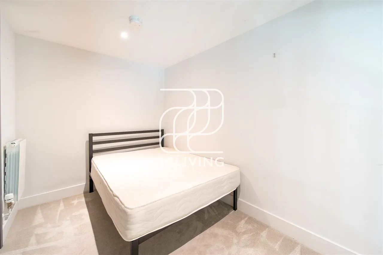 Windsor Square, London, SE18, photo 12