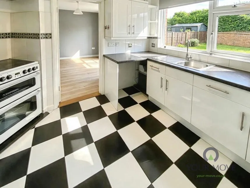Middletune Avenue, Sittingbourne, ME10, photo 9