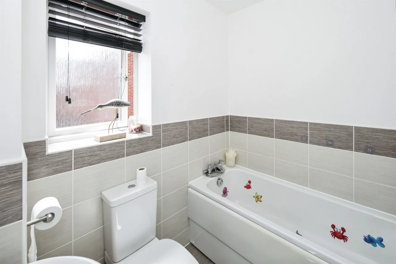 Bellerose Close, Coventry, CV4, photo 14
