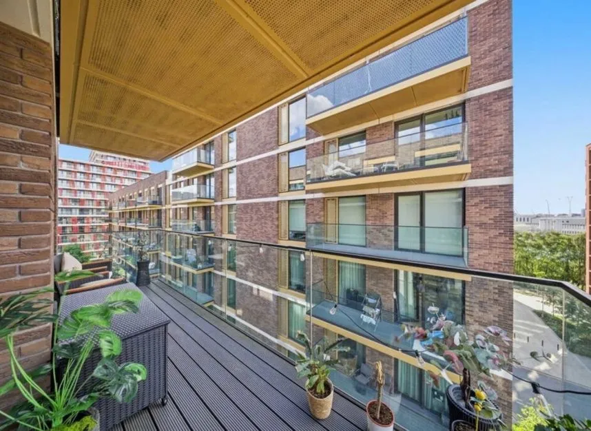 Clipper Street, Royal Wharf, E16, photo 8