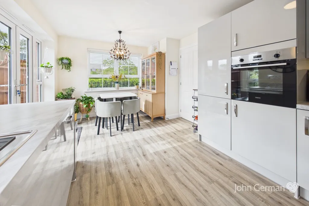 Dowling Road, Uttoxeter, photo 4