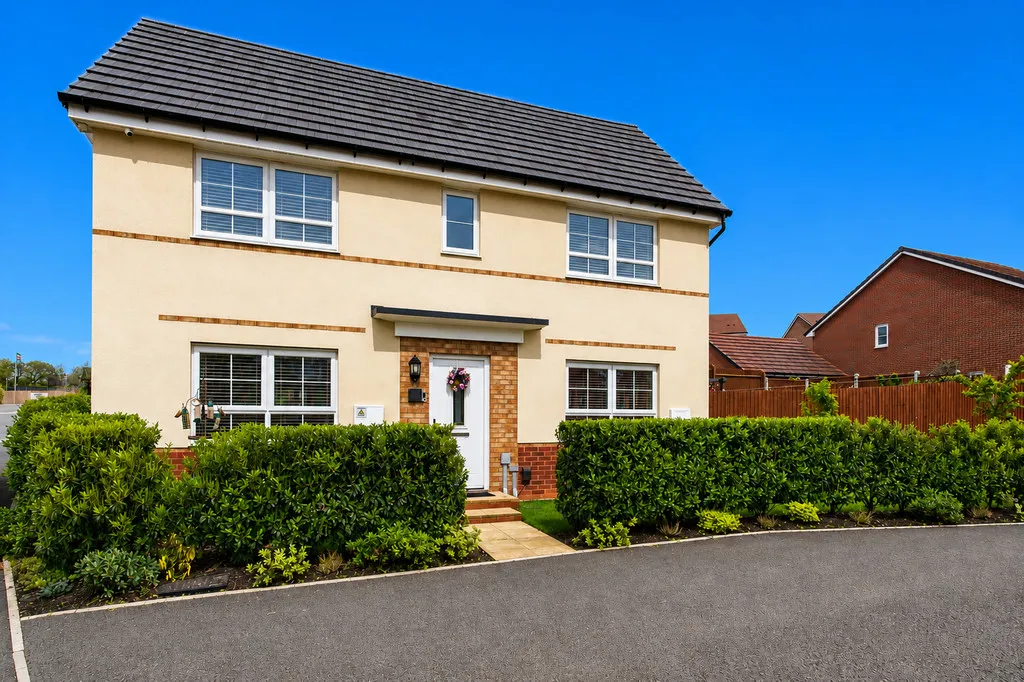 3 bed house for sale, Dowling Road, Uttoxeter