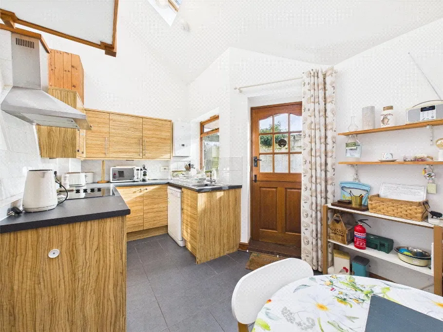 Castle Street, Winkleigh, EX19, photo 6