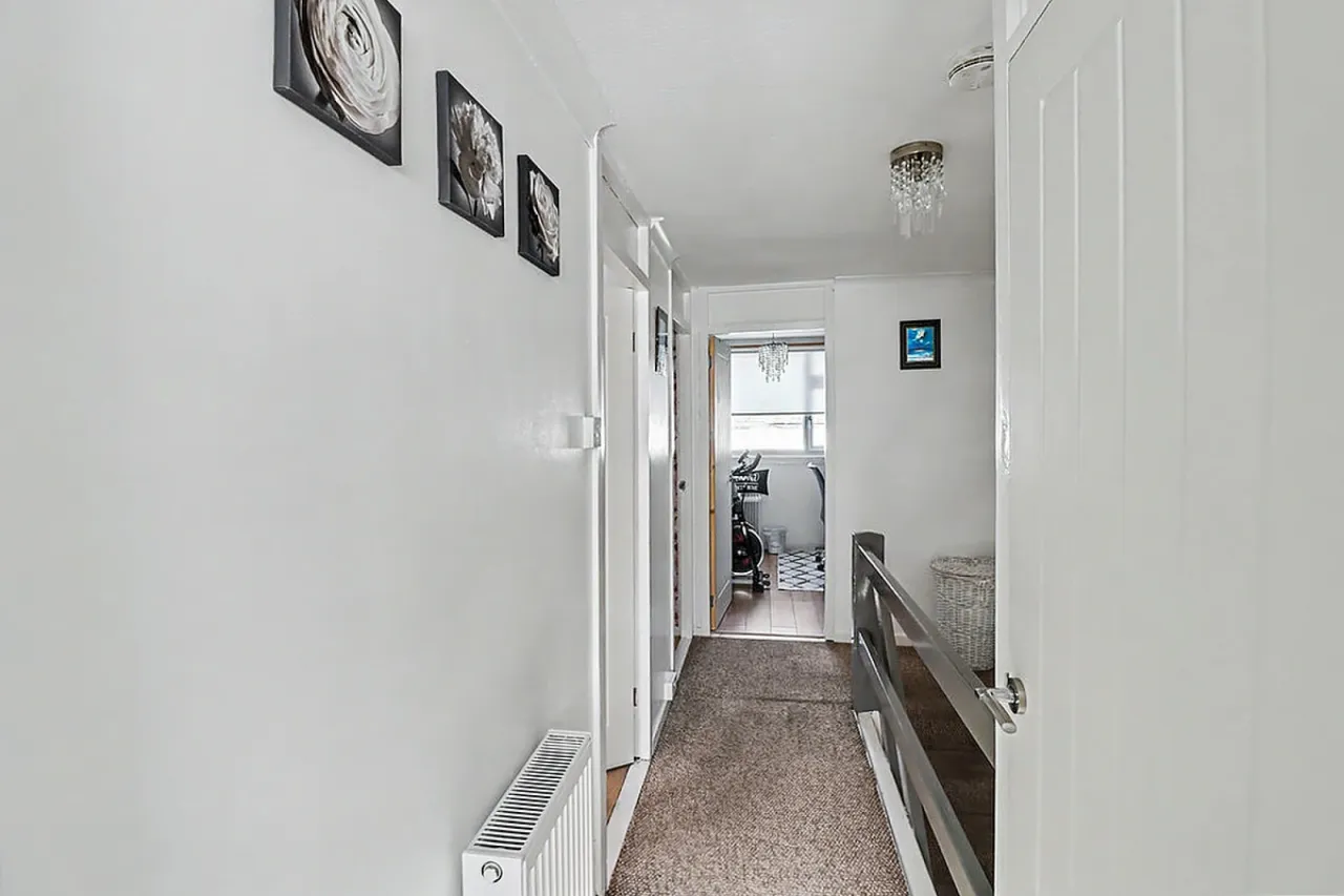 Dee Way, Winsford, photo 14