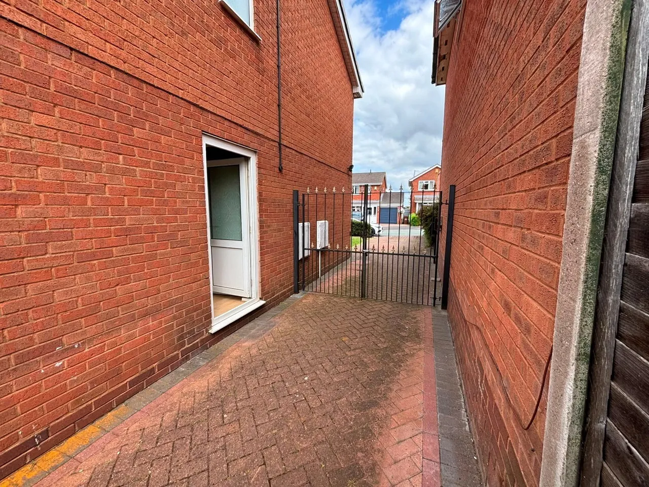 Thames Way, Stafford, Staffordshire, ST17, photo 10