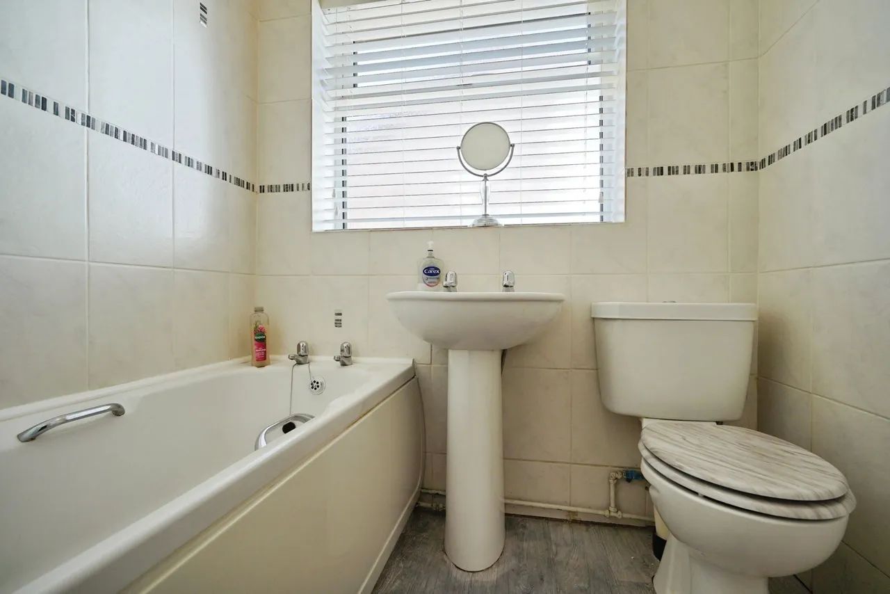 Oadby Rise, Burton-on-Trent, DE13, photo 14