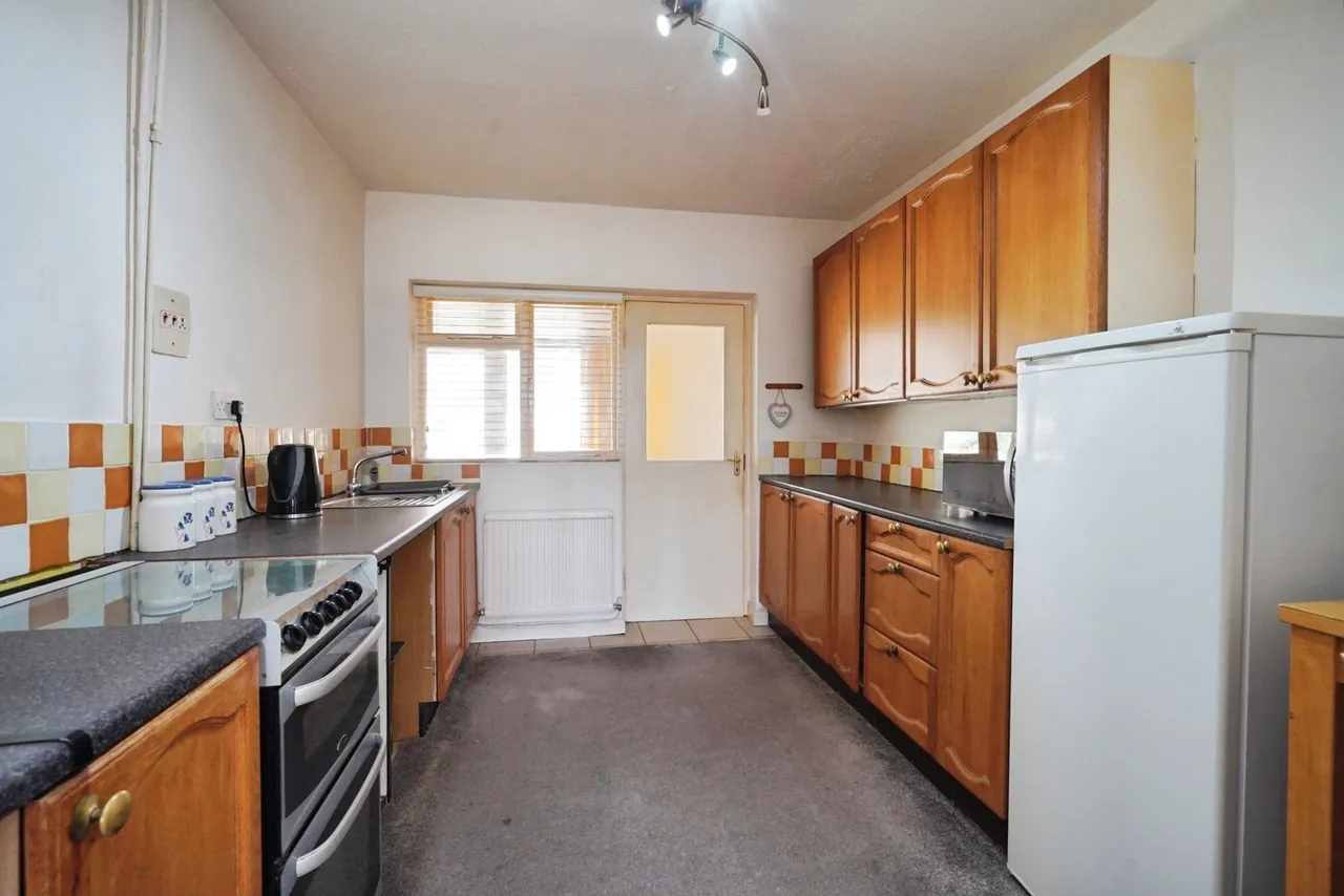 Oadby Rise, Burton-on-Trent, DE13, photo 5