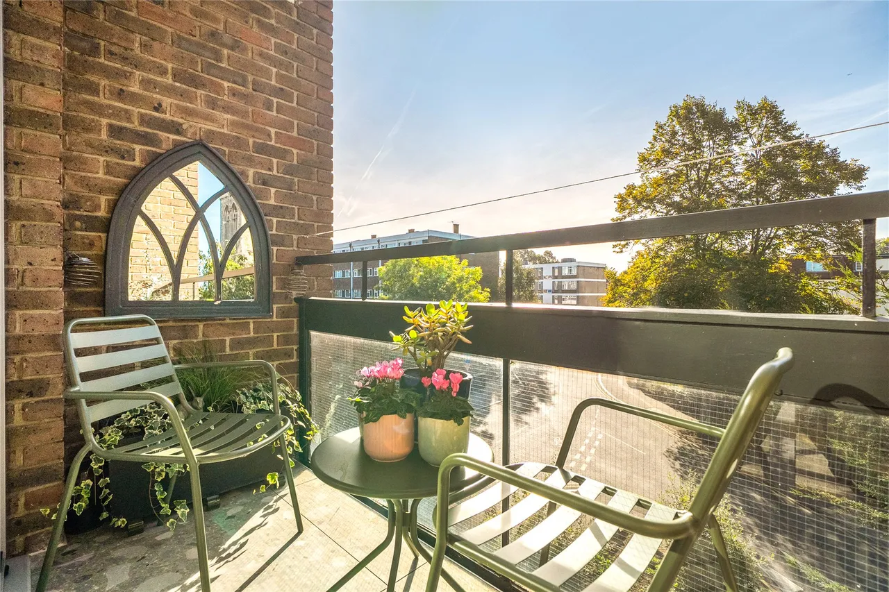 Avenue Elmers, Surbiton, KT6, photo 10