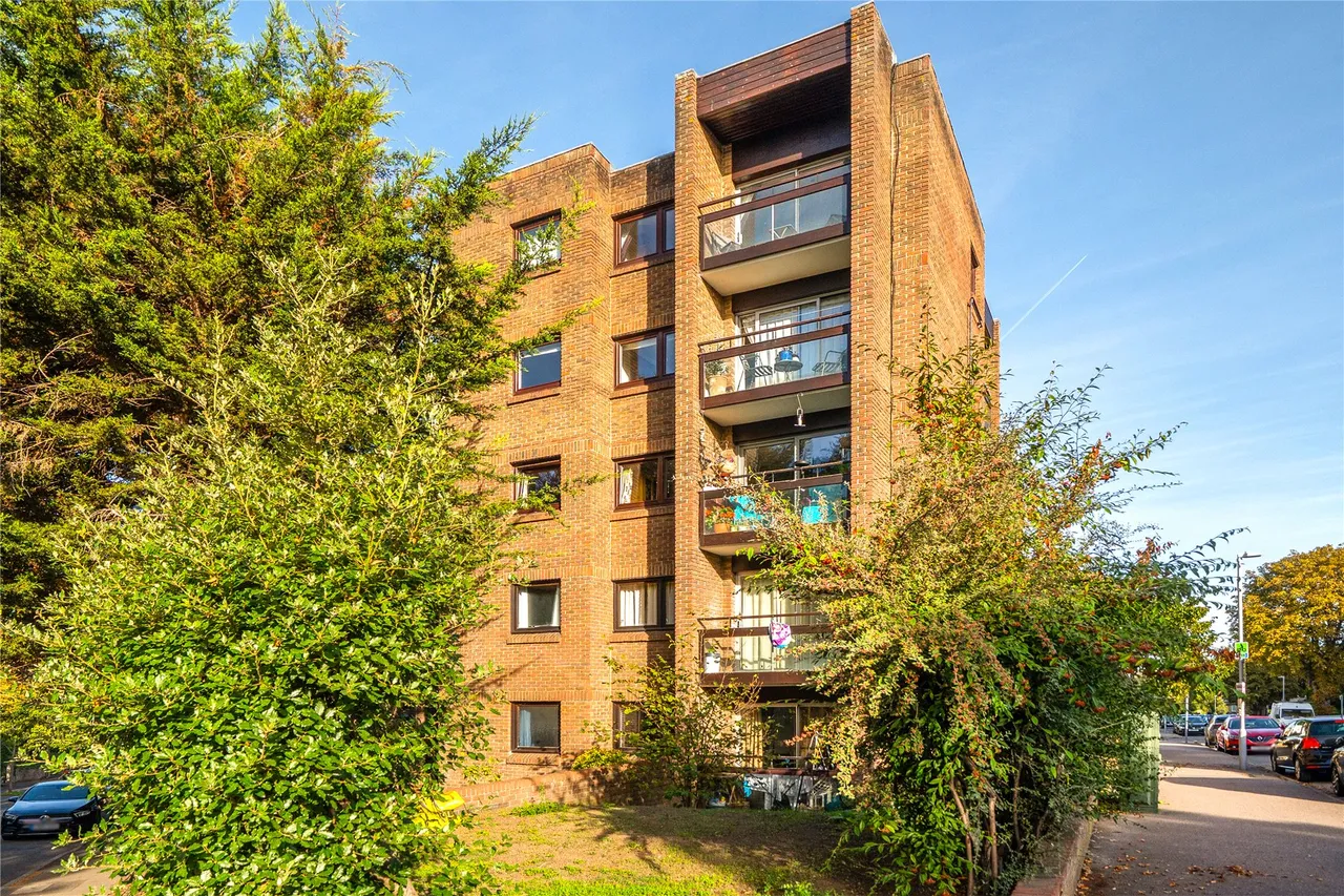 Avenue Elmers, Surbiton, KT6, photo 13