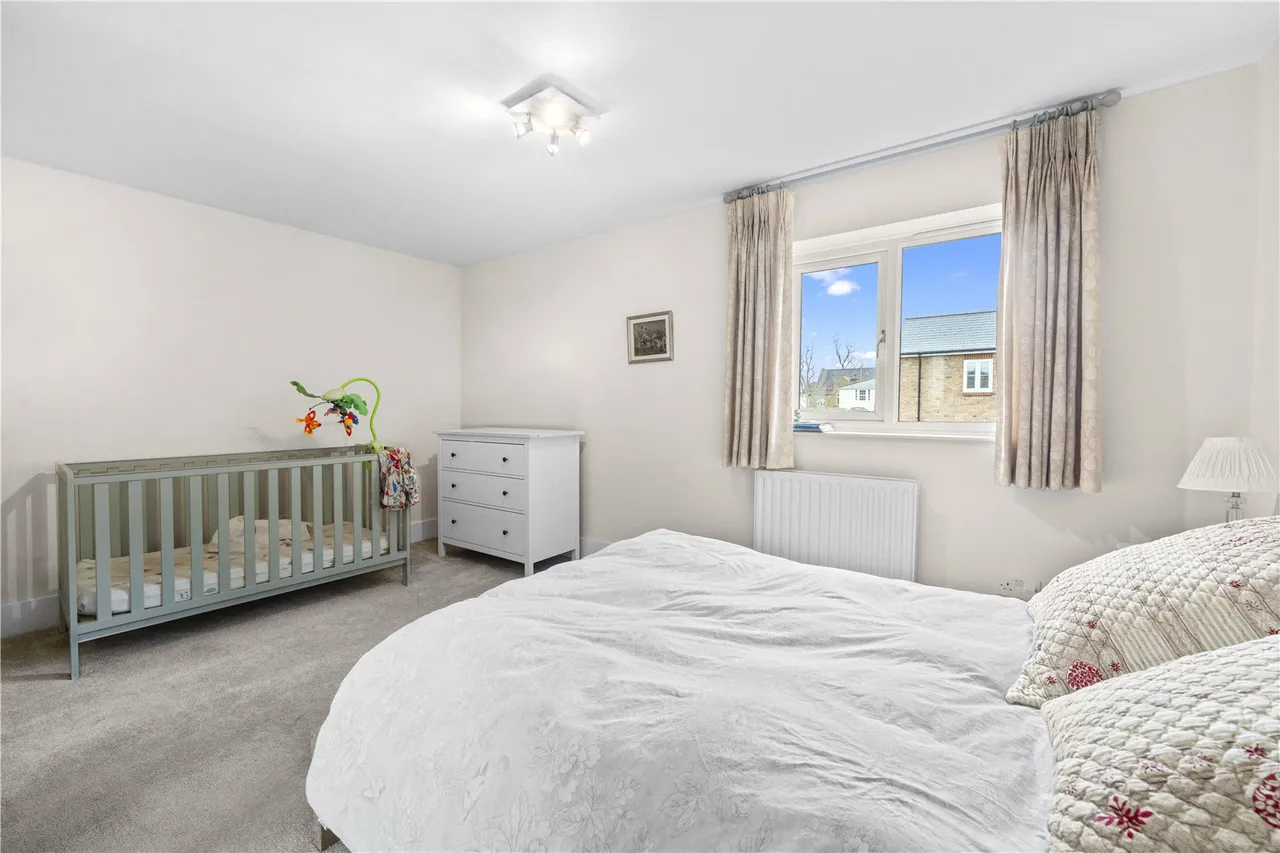 Second Cross Road, Twickenham, TW2 5QY, photo 18