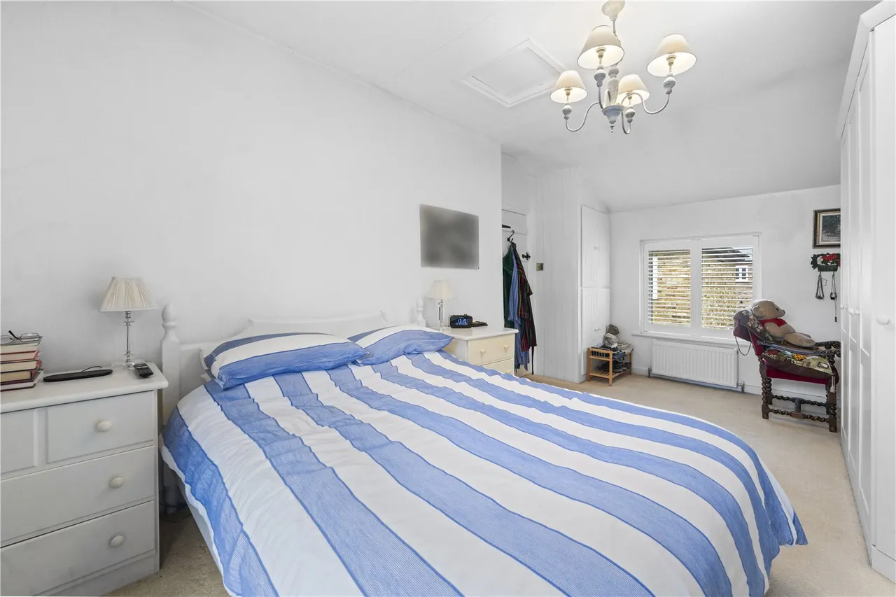 Second Cross Road, Twickenham, TW2 5QY, photo 17