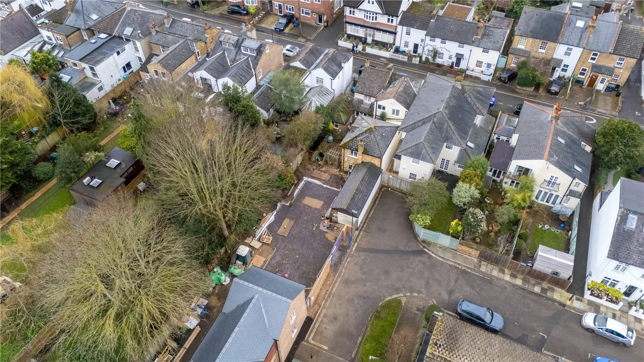 Second Cross Road, Twickenham, TW2 5QY, photo 21