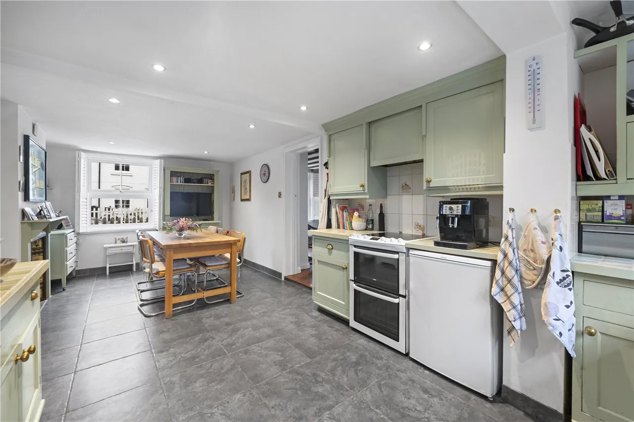 Second Cross Road, Twickenham, TW2 5QY, photo 4