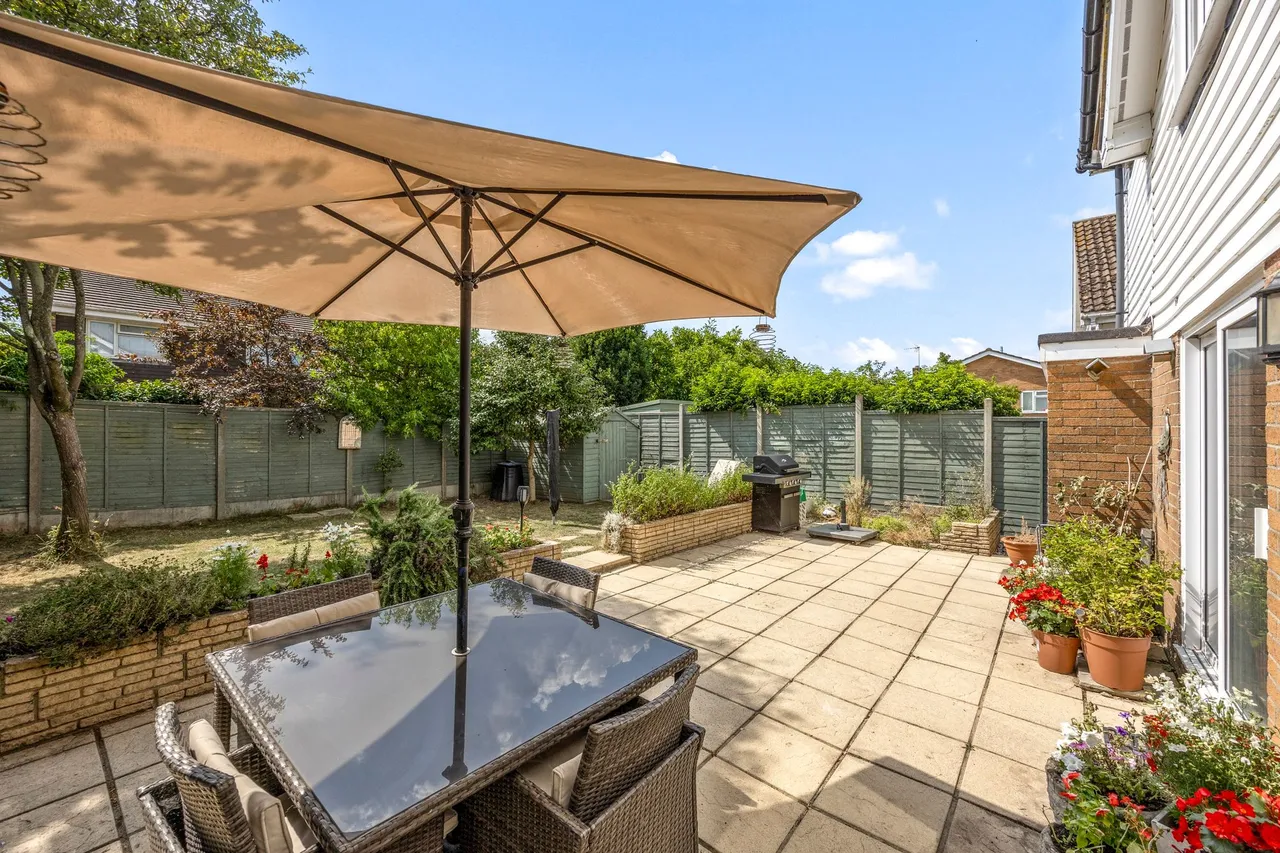Oaks Close, Horsham, RH12, photo 20