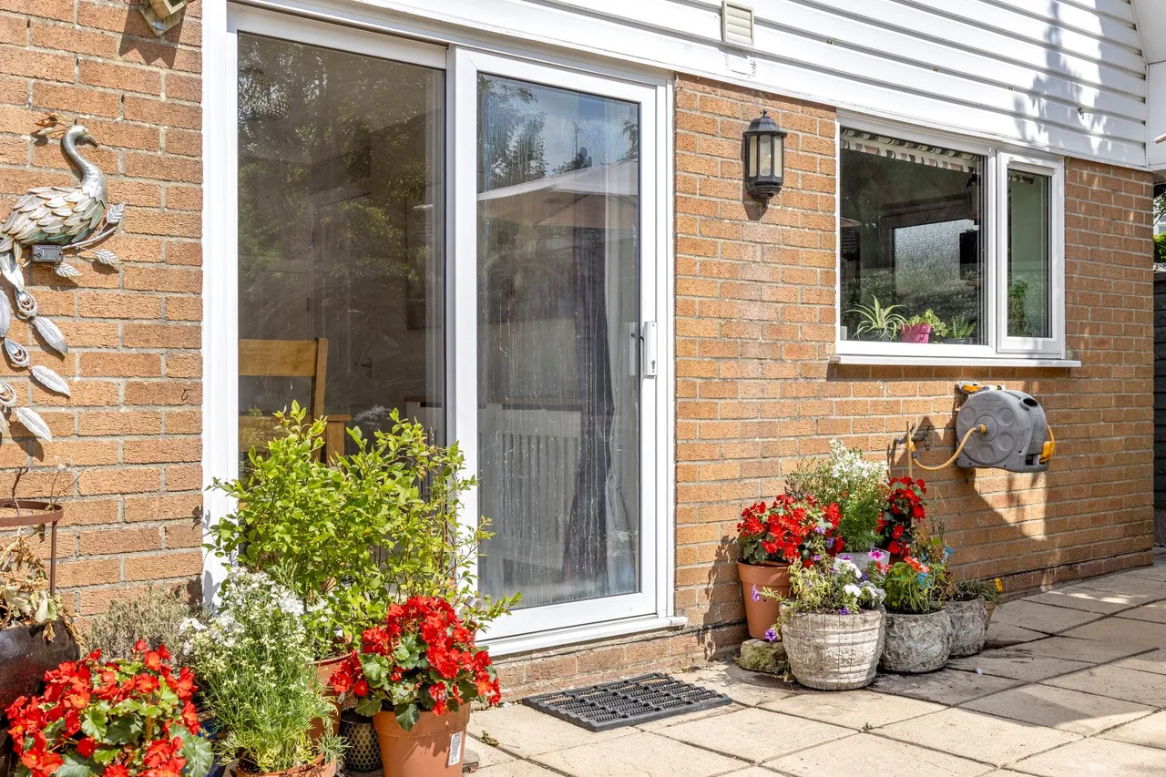 Oaks Close, Horsham, RH12, photo 22