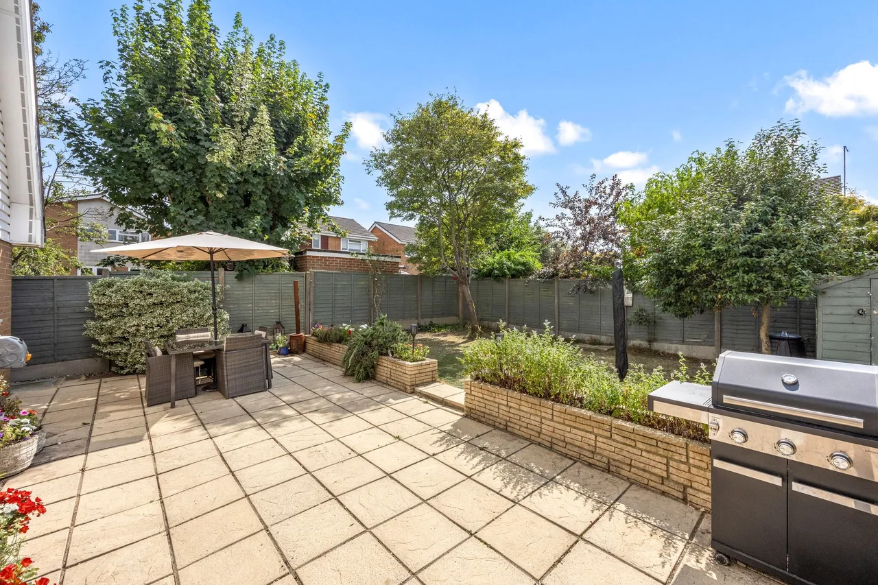 Oaks Close, Horsham, RH12, photo 19