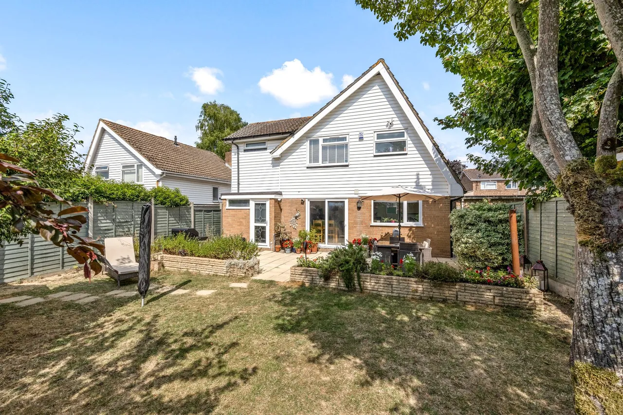 Oaks Close, Horsham, RH12, photo 21